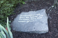 10 Gebotssteine (1978) - Foto: Robert Metternich