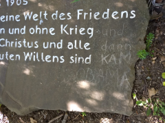 2022_04_17_Stein_zu-Ehren-Berta-von-Suttner